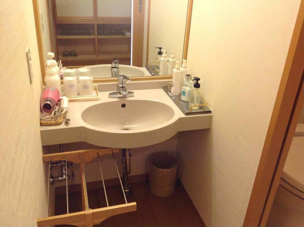 中富良野町 Shikishimaso酒店 客房 照片